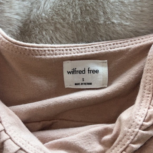 Dusty rose Wilfred, free Aritzia. Orbit, tank top, size small. - Picture 2 of 2